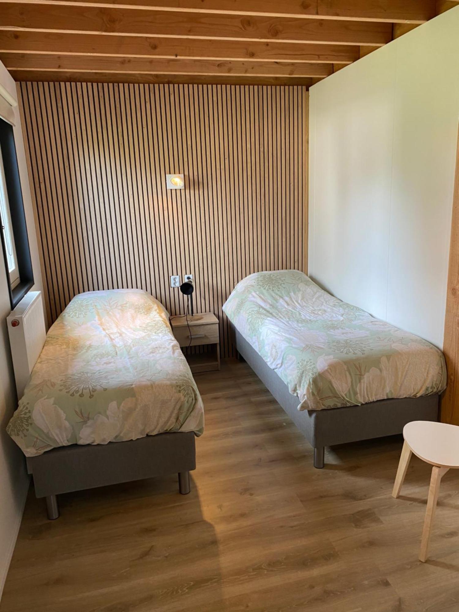 罗根凡麒麟住宿加早餐旅馆 马德 外观 照片
